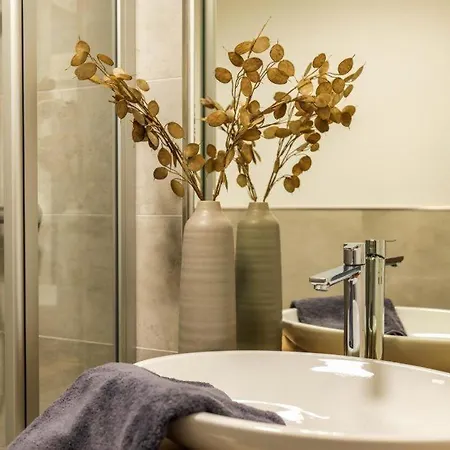 Deich-71-whg5 شقة بوركم